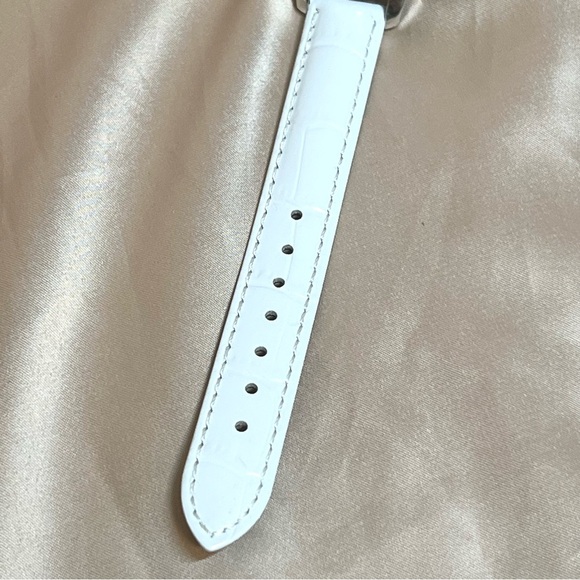 Tissot Classic Dream Lady Mother of Pearl Dial Watch Stainless Steel - Picture 3 of 7